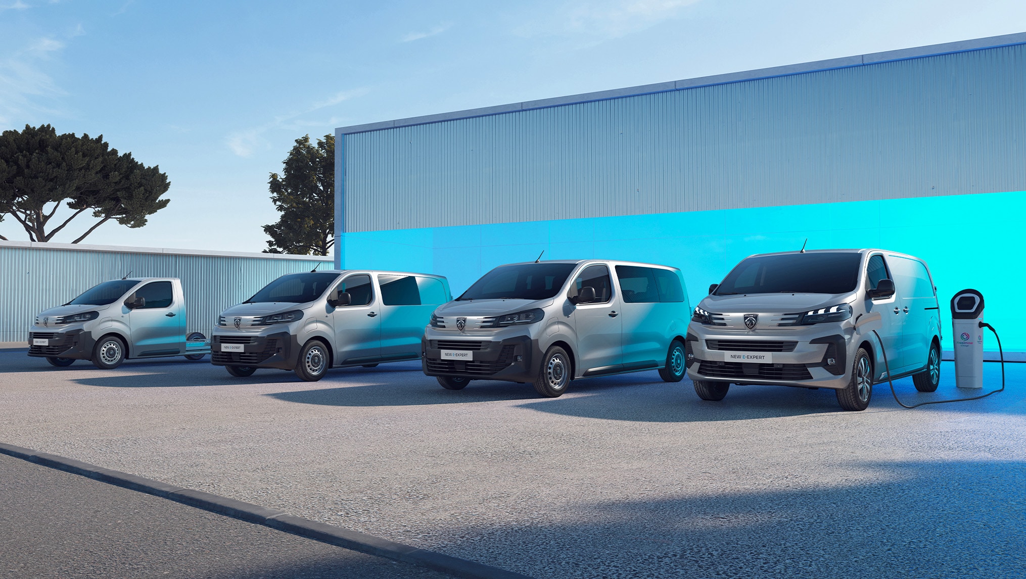 PEUGEOT_EXPERT_R_2023_BEV_DIGITAL_LIGHT_SHOWROOM_DESKTOP_2030x1146